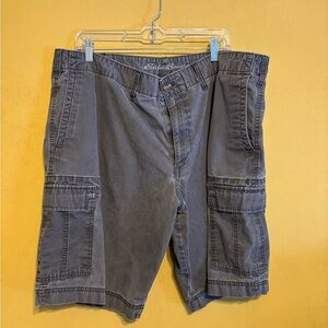 Eddie Bauer Men’s Cargo Shorts Size 42 – Specialty Dyed – Outdoor / Casual